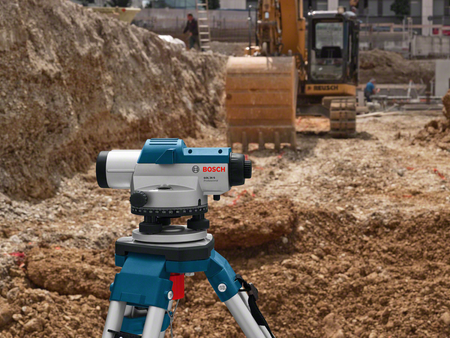 Bosch niwelator optyczny GOL 26 D 0601068002