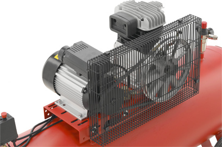 Yato kompresor olejowy 200l YT-23320