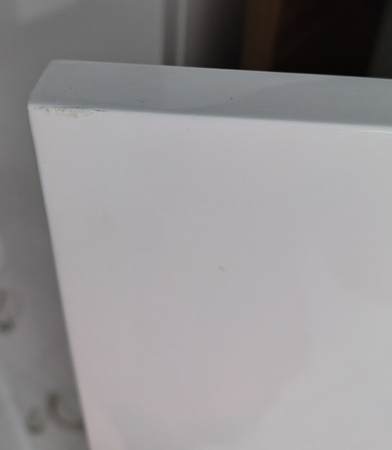 Słupek łazienkowy wiszący