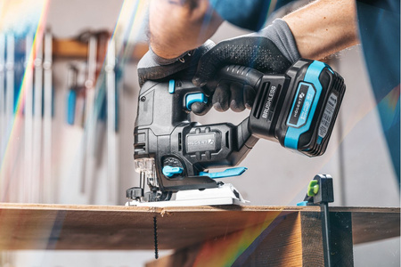 Hogert akumulatorowa wyrzynarka 18V HT2E233-0JS