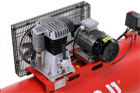 Yato kompresor olejowy 200l 400V YT-23321