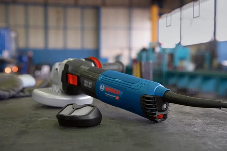 Bosch szlifierka kątowa GWS 17-125 S 06017D0300